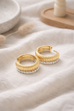 Load image into Gallery viewer, Miley Hoop Earrings in Silver