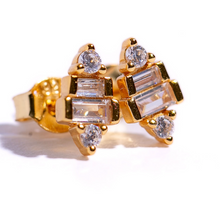 Load image into Gallery viewer, Hannah Stud Earring in Gold