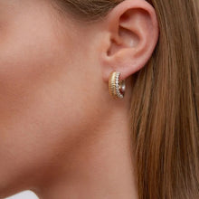 Load image into Gallery viewer, Miley Hoop Earrings in Silver