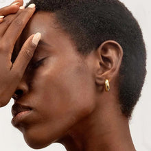 Load image into Gallery viewer, Corinna Hoop Earrings in Silver