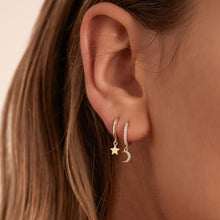 Load image into Gallery viewer, Millie Huggie in Gold