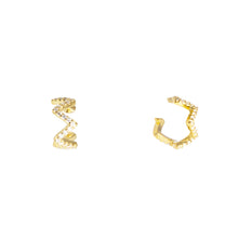 Load image into Gallery viewer, Isabel Ear Cuff in Gold