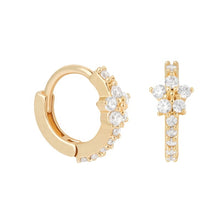 Load image into Gallery viewer, Tyla Huggie in Gold