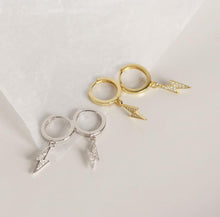 Load image into Gallery viewer, Celine Huggie in Silver