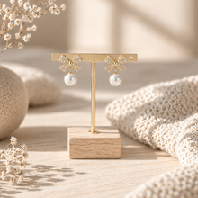 Load image into Gallery viewer, Limited Edition Harper Stud Earrings in Gold
