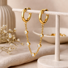 Load image into Gallery viewer, Taylor Chain Double Huggie in Gold
