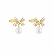 Load image into Gallery viewer, Gold stud earrings with pearl bow
