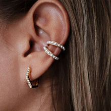 Load image into Gallery viewer, Jasmine Huggie in Silver
