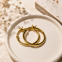 Load image into Gallery viewer, Angelina Hoop Earrings in Gold
