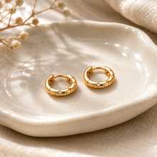Load image into Gallery viewer, Dana Huggie in Gold

