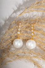 Load image into Gallery viewer, Alma Stud Earrings in Silver
