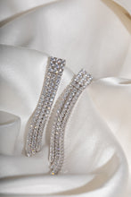 Load image into Gallery viewer, Cassidy Stud Earring in Gold
