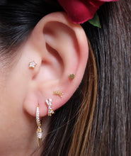 Load image into Gallery viewer, Darcey Hoop Earring in Gold
