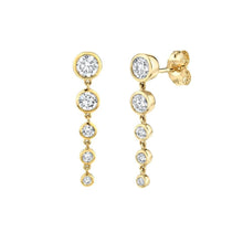 Load image into Gallery viewer, Aimee Stud Earring in Gold
