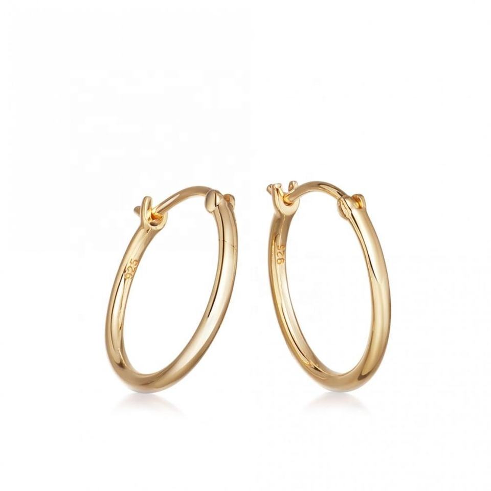Angelina Hoop Earrings in Gold
