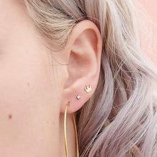 Load image into Gallery viewer, Bluebell Stud Earring in Silver
