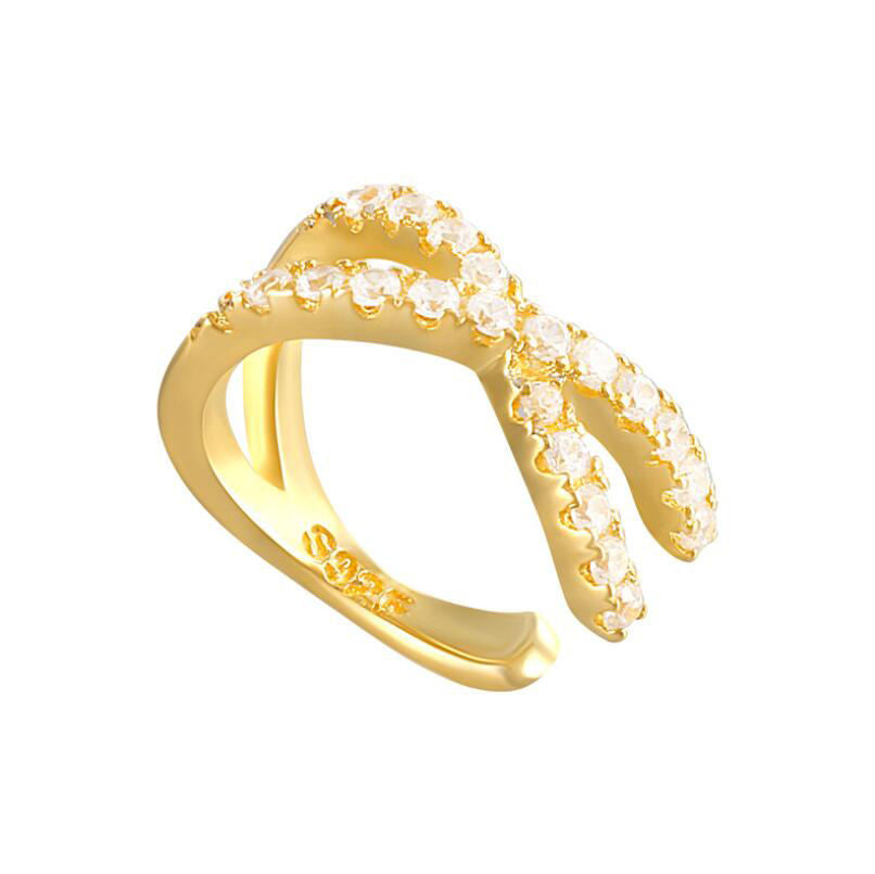 Della Ear Cuff in Gold