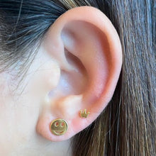 Load image into Gallery viewer, Liora Stud Earring in Gold
