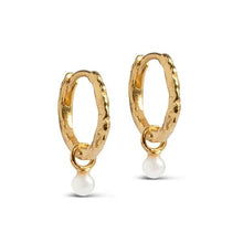 Load image into Gallery viewer, Pearla Huggie in Gold
