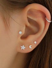 Load image into Gallery viewer, Tessa Stud Earring in Silver
